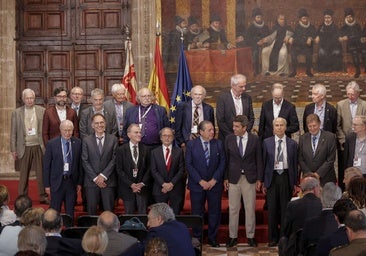 Jurados de la XXXVII edición de los premios Jaume I con Mazón, Boluda y Quesada.