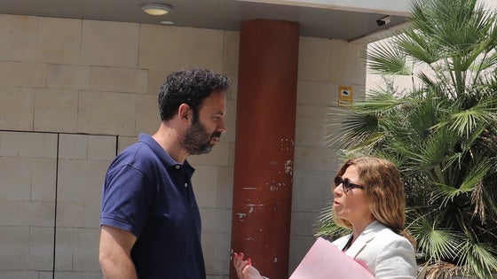 La mujer acusada de pagar a una amiga para asesinar a su marido alega que «era una forma de hablar»