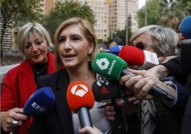 Salomé Pradas, a su llegada a la Ciudad de la Justicia.