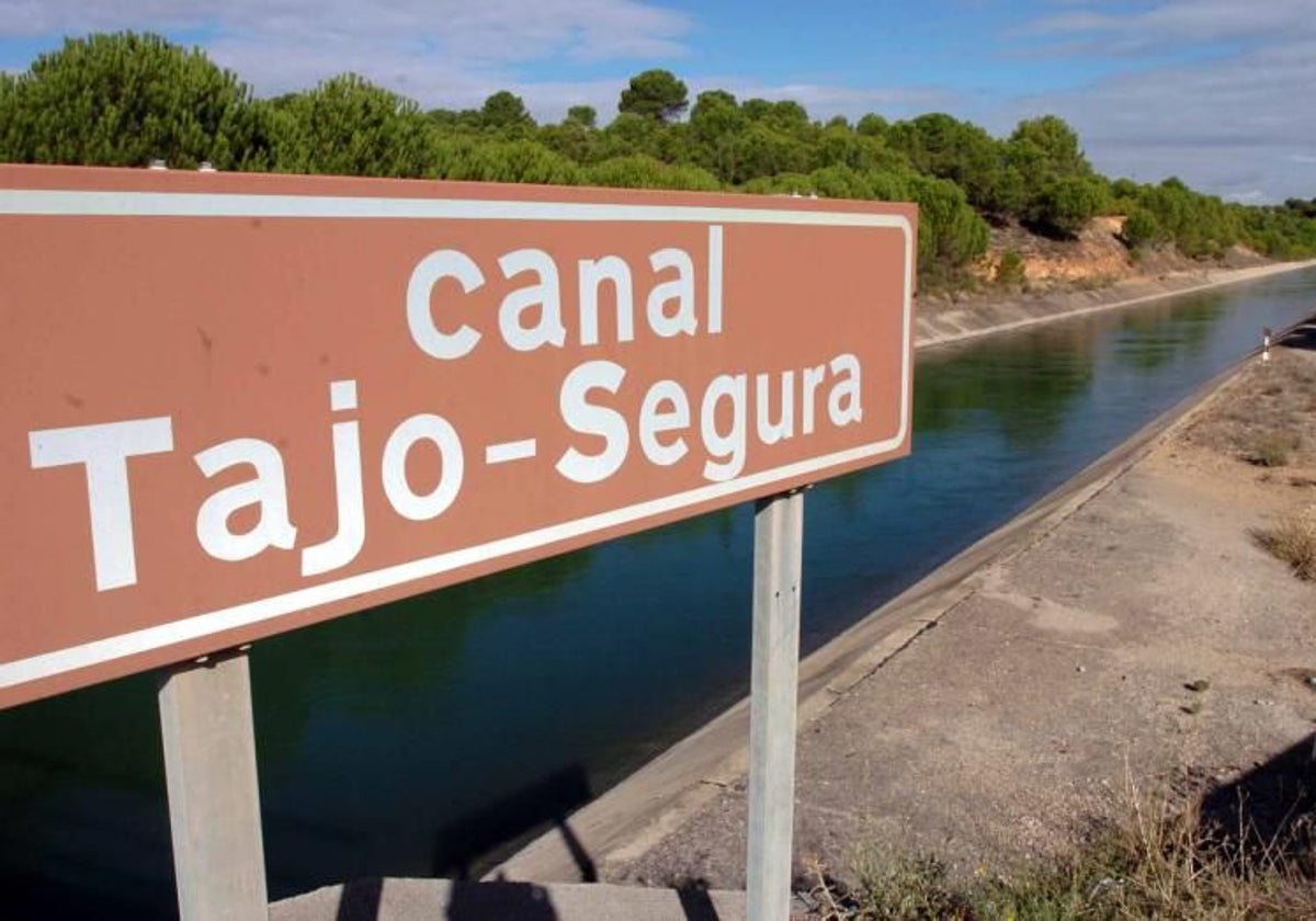 Más de 80 alcaldes del sureste español se reúnen en defensa del trasvase Tajo-Segura