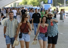 FOTOS | Búscate en el Festival de les Arts 2025 (viernes)
