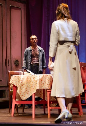 Pablo Derqui y Nathalie Poza en 'Un tranvía llamado deseo'.