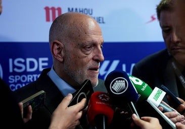 Tebas da por hecha la continuidad de Lim en el Valencia