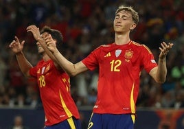 Dean Huijsen, jugador de la selección española.