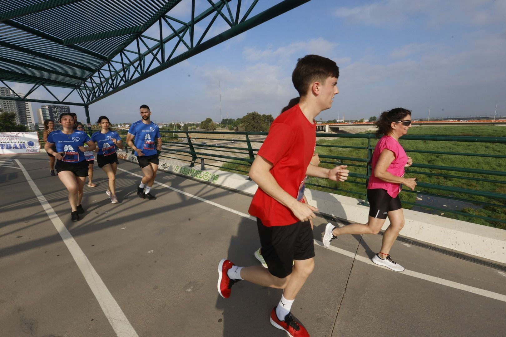 Búscate en la &#039;Carrera por la Solidaridad&#039; en Valencia