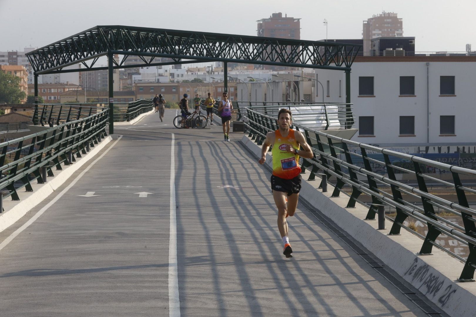 Búscate en la &#039;Carrera por la Solidaridad&#039; en Valencia