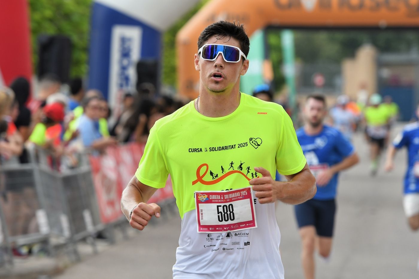 Búscate en la &#039;Carrera por la Solidaridad&#039; en Valencia