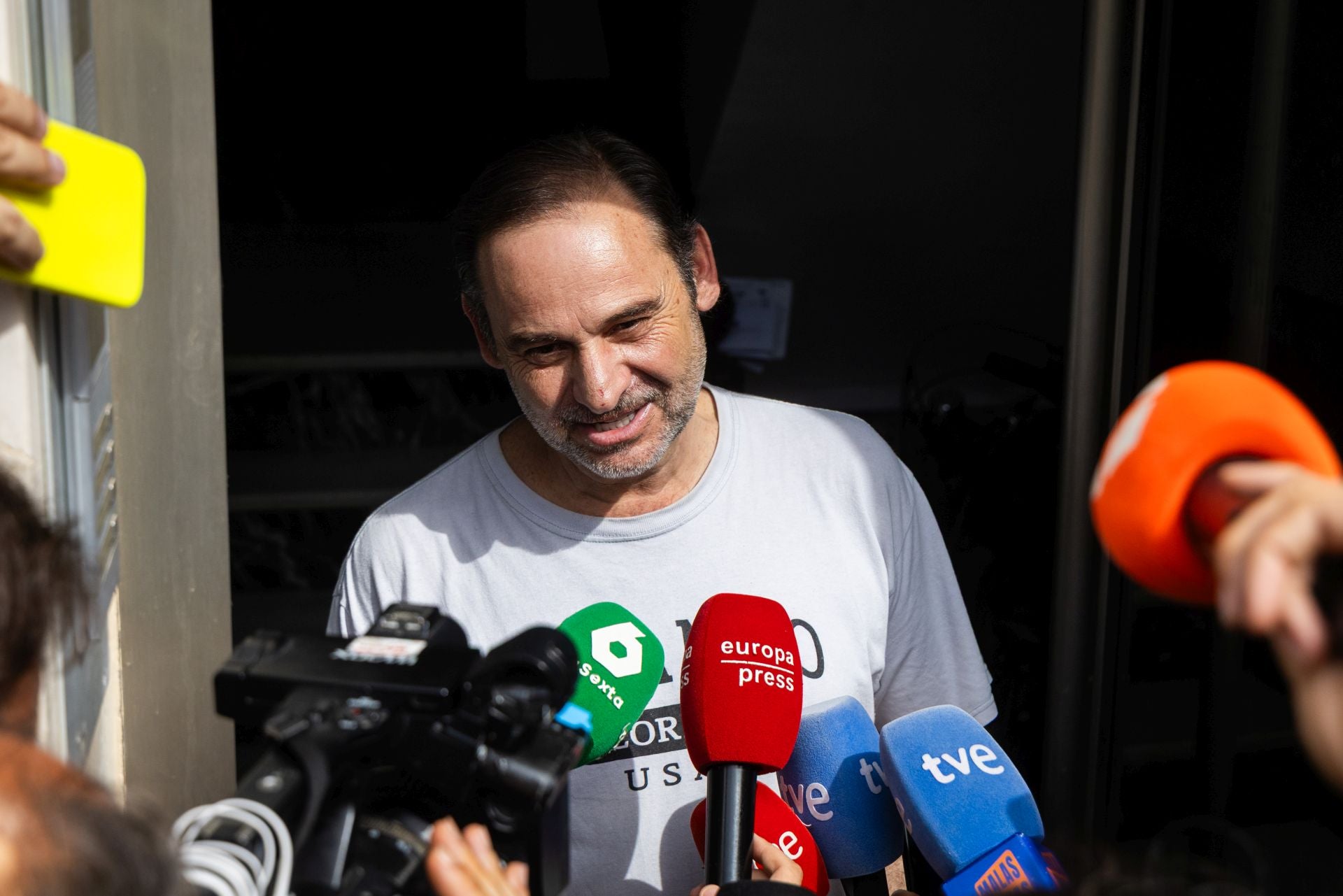 La UCO registra la casa de Ábalos en Valencia en busca de pruebas del pago de comisiones en el &#039;caso Koldo&#039;