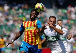 Yunus Musah, en su etapa con el Valencia.