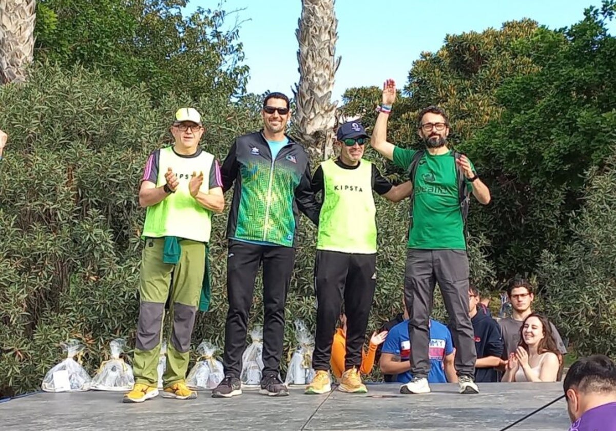Varios miembros del Club Atletismo San Vicente.