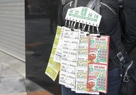 Venta de cupones de la ONCE, en un quiosco. Imagen de archivo.