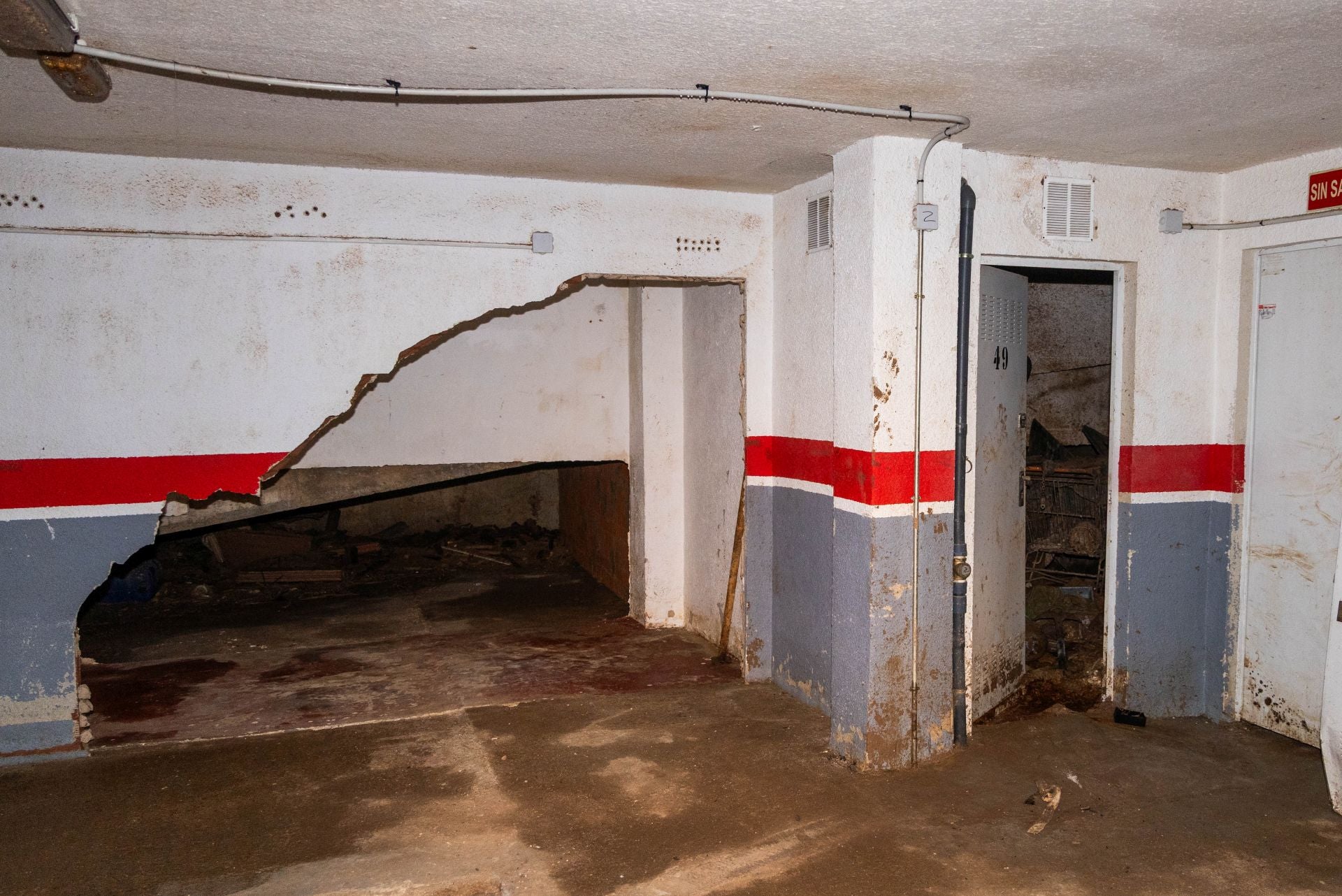 FOTOS | Un garaje apocalíptico en el barrio de La Torre