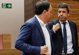 Carlos Mazón y Juanfran Pérez Llorca, en Les Corts.
