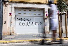 Inmediaciones de la vivienda del exministro