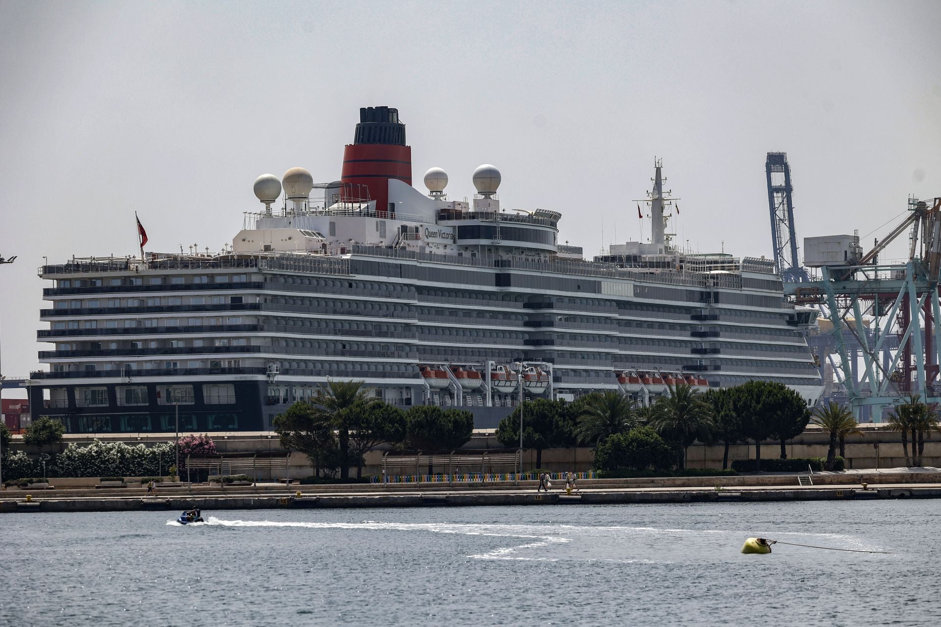 Fotos del Queen Victoria, uno de los cruceros más lujosos que ha atracado en Valencia