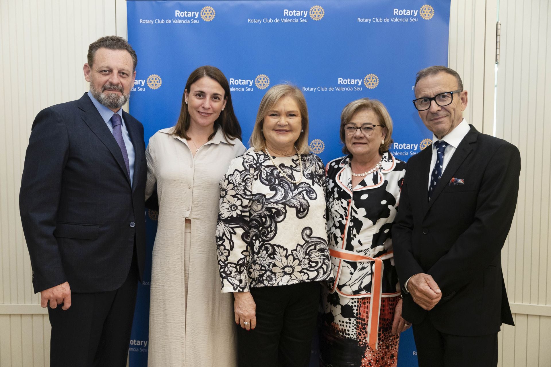 Los apellidos que han apoyado la creación del nuevo Rotary Club de Valencia Seu.