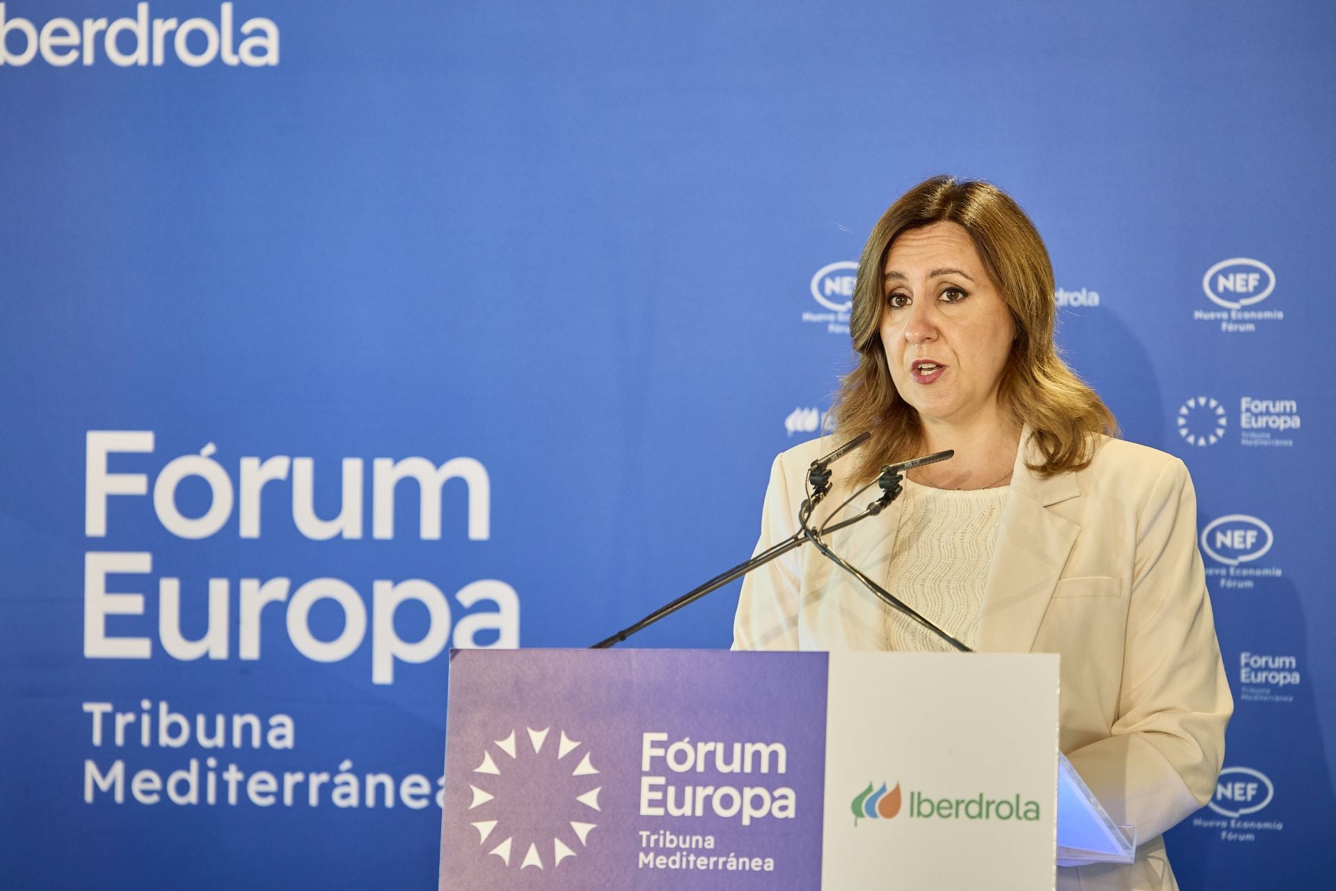 El desayuno informativo de Nueva Economía Fórum, en imágenes