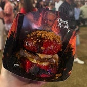 Una hamburguesa de la Champions Burger.