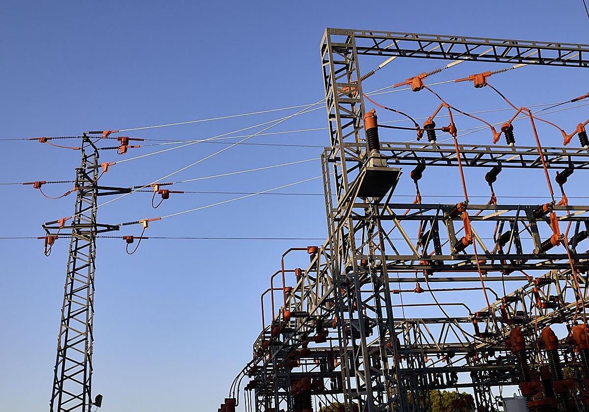 El precio de la luz continúa en alza con la nueva tarifa: las horas más baratas y más caras este jueves 19 de junio