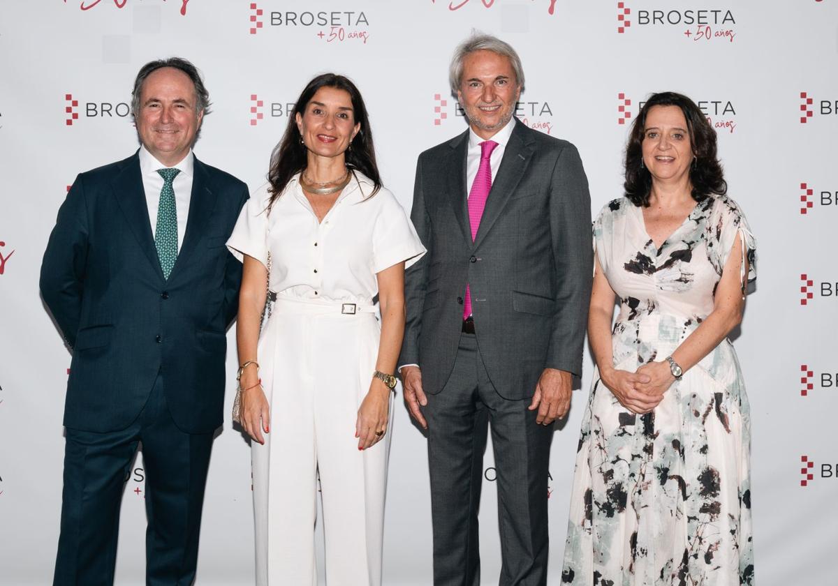 Alejandro Ríos, Ruth Merino, Manuel Broseta y Rosa Vidal.