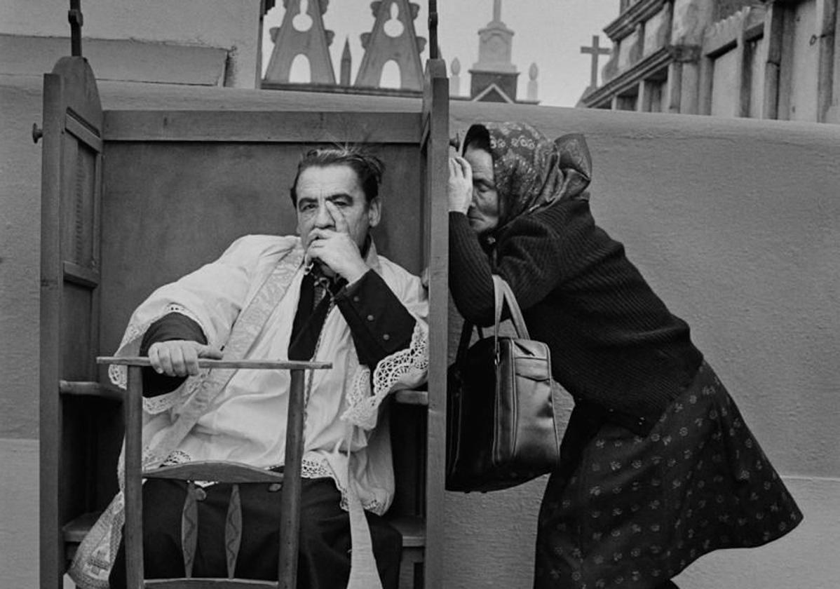 'La confesión', fotografía de Cristina García Rodero.