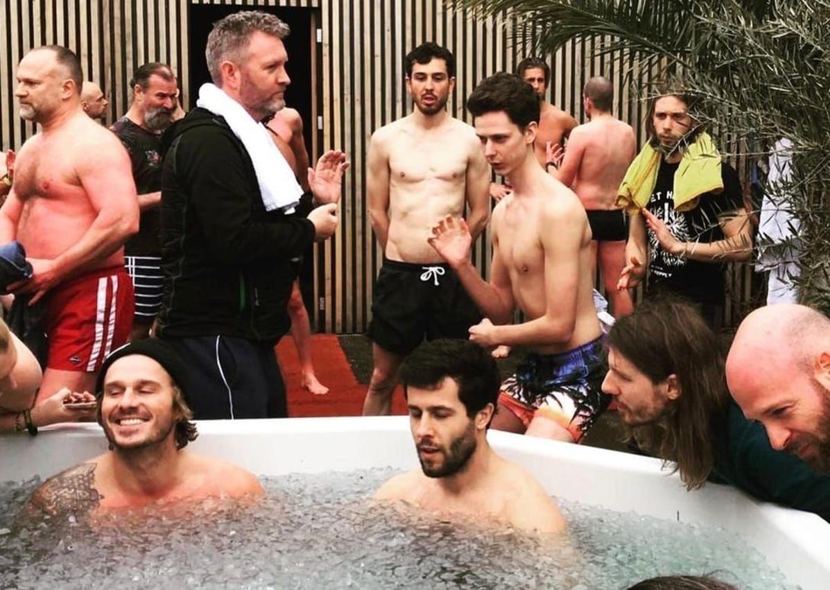 Imagen secundaria 1 - Talleres del método Wim Hof con el instructor certificado Gabriel Sánchez