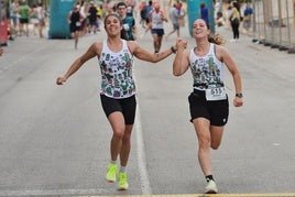 Fotos: búscate en la 10K de Godella 2025