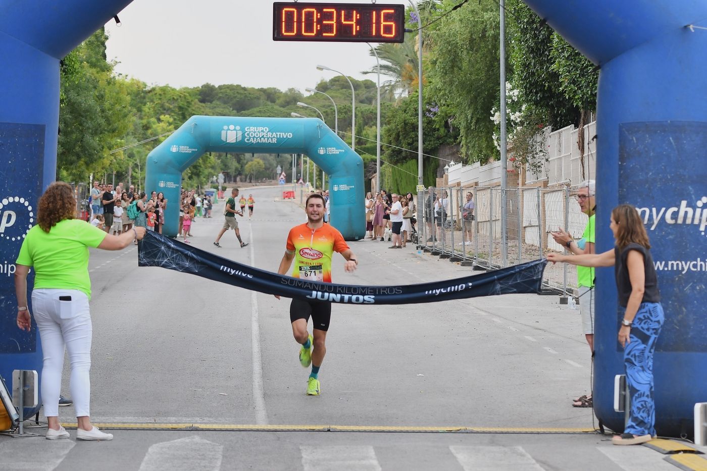 Fotos: búscate en la 10K de Godella 2025