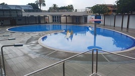 Piscina municipal de Almussafes.