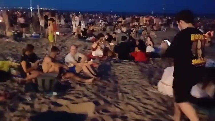 Noche de San Juan en las playas de Valencia