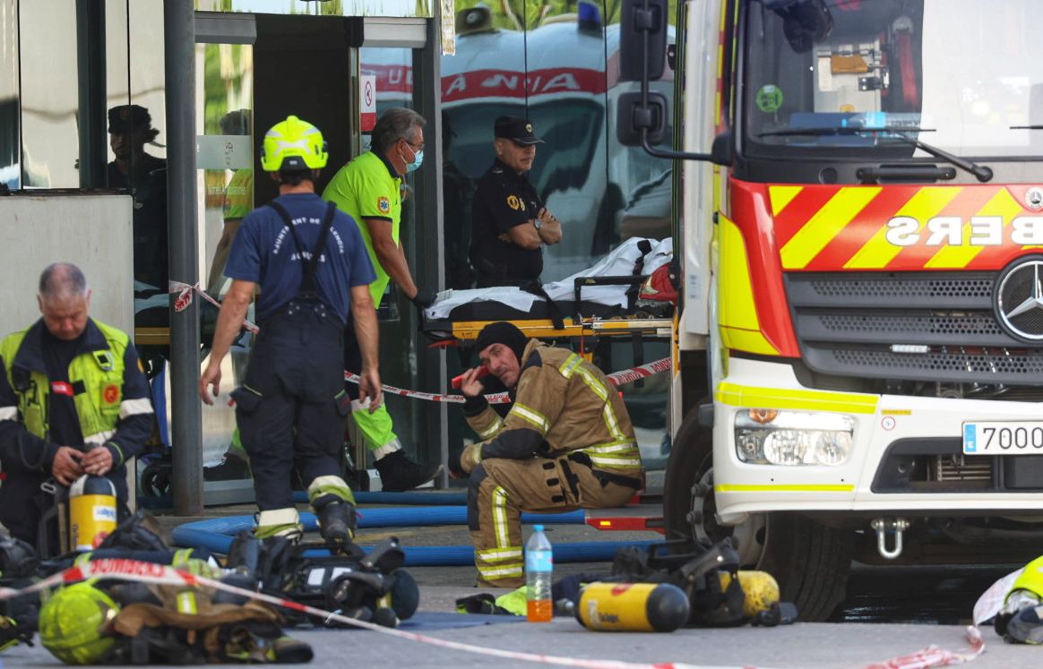 FOTOS | Incendio en el Hospital La Fe de Valencia