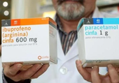 El efecto secundario del ibuprofeno y el paracetamol del que alerta la AEMPS