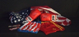 Los míticos guantes de boxeo de Rocky' Balboa.