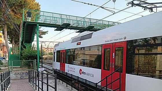 La línea 1 de Metrovalencia vuelve a los pueblos de la Ribera: nuevos horarios desde este viernes
