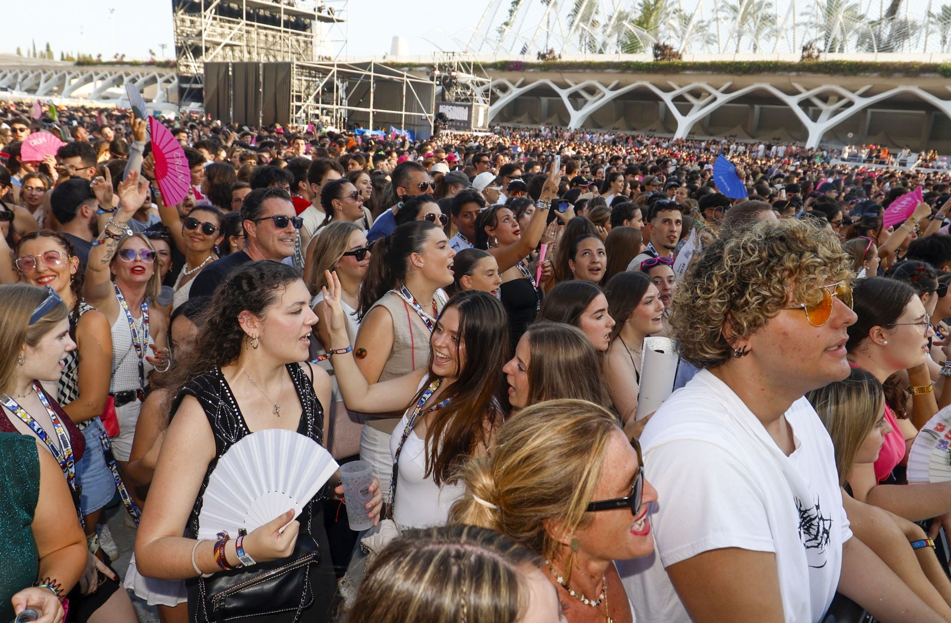 Valencia disfruta con el Big Sound en su primera y calurosa jornada