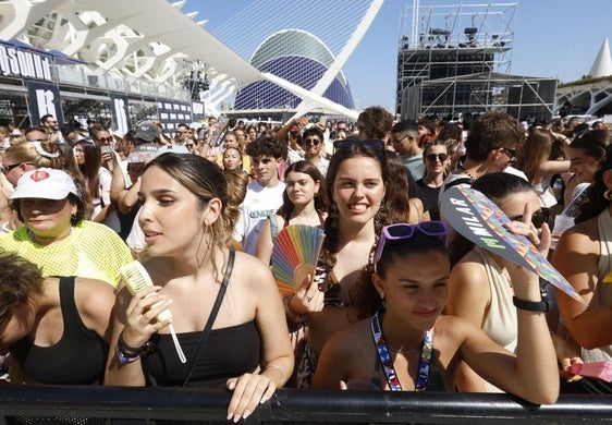 Valencia disfruta con el Big Sound en su primera y calurosa jornada