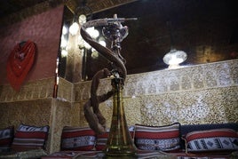 Una cachimba o shisha.