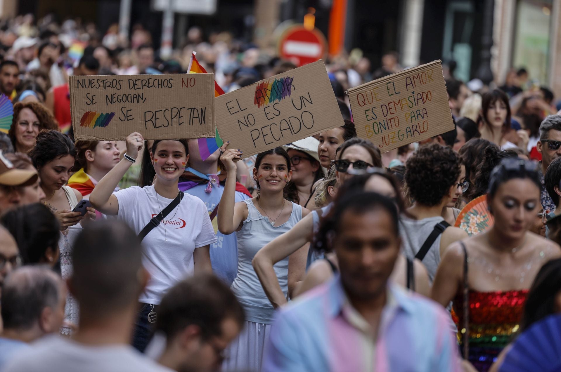 FOTOS | Manifestación del Orgullo 2025 en Valencia