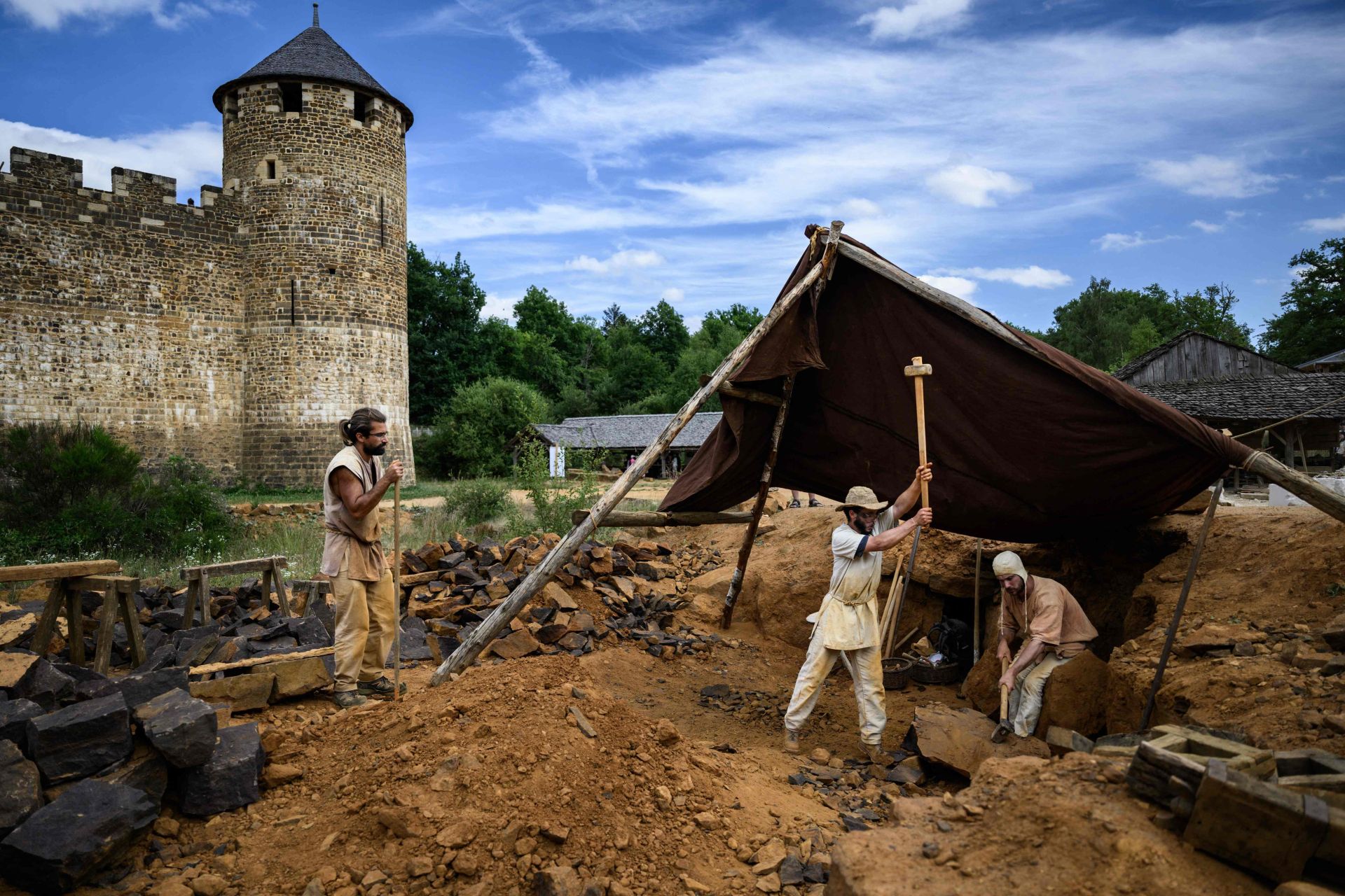 Castillo de Guédelon o cómo viajar al siglo XIII en pleno 2025