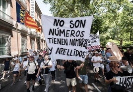 Víctimas de la dana se manifiestan en Madrid ocho meses después de la tragedia