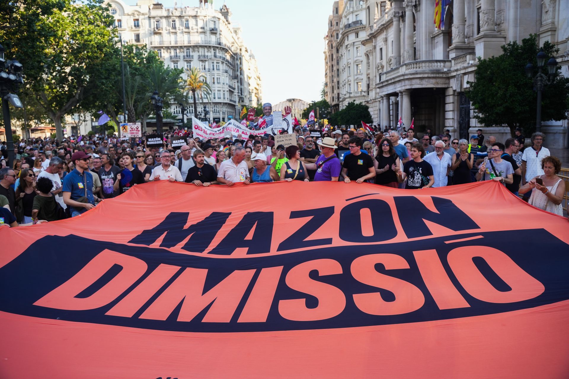 FOTOS | Octava manifestación contra la gestión de la dana en Valencia