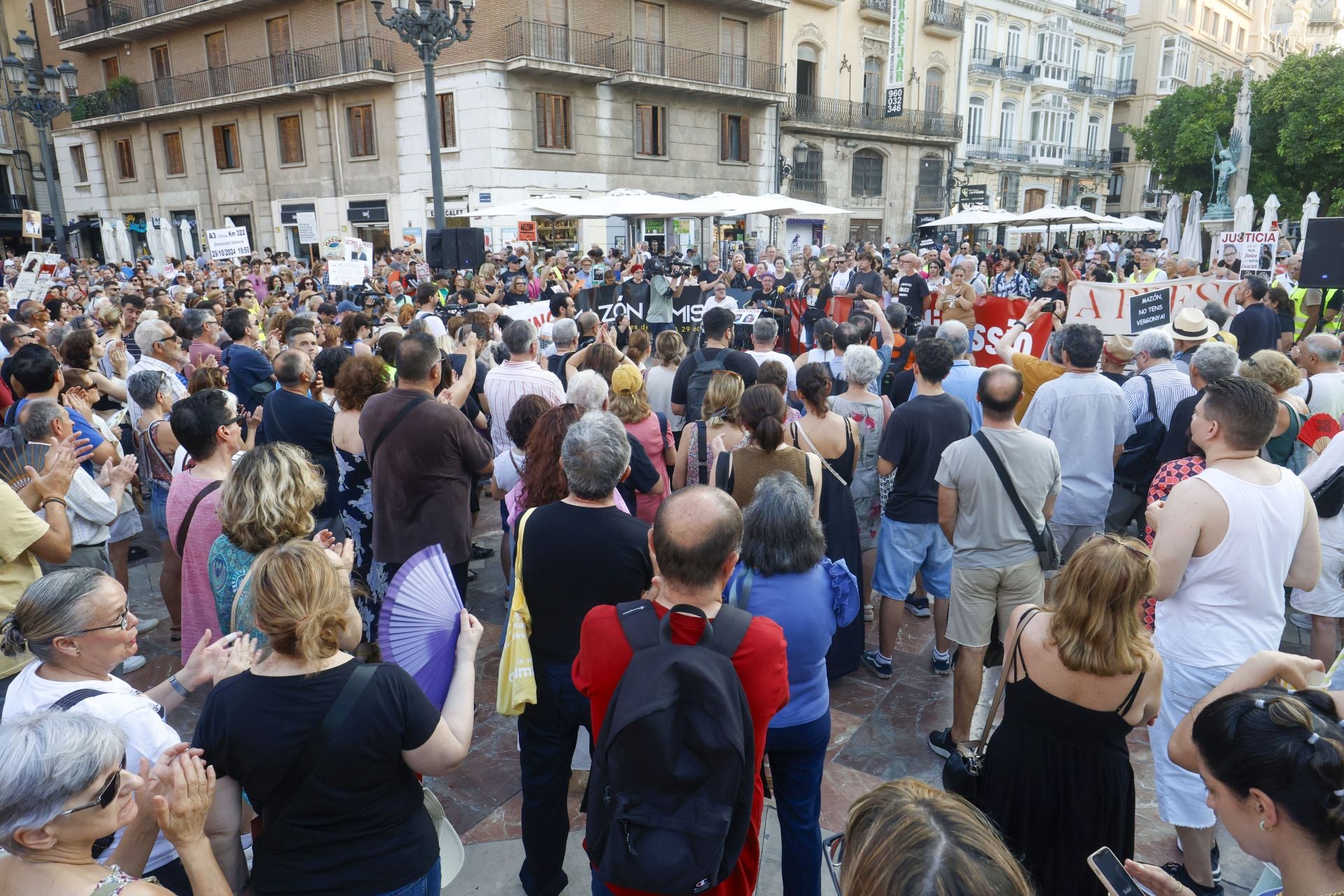 FOTOS | Octava manifestación contra la gestión de la dana en Valencia
