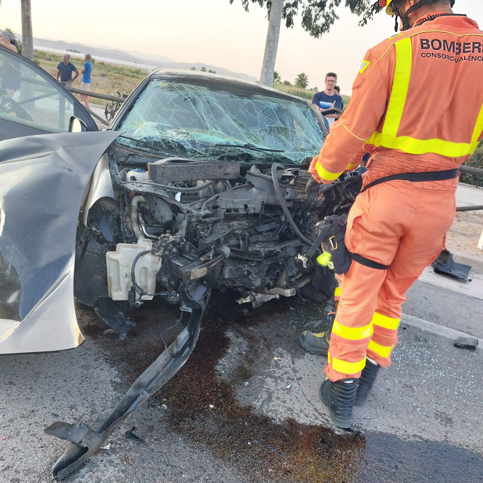 Muere un matrimonio en un accidente en Puçol