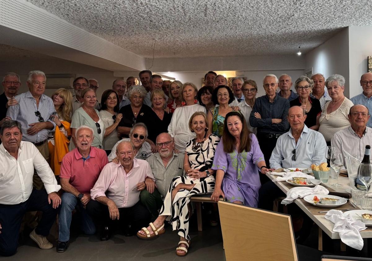 Promoción de Derecho de 1975, en un reencuentro 50 años después.