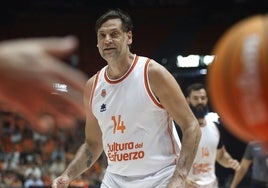 Fabricio Oberto, durante el partido de leyendas en la Fonteta.