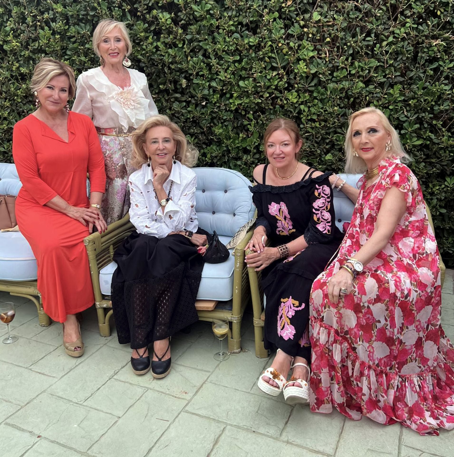 Teresa Ballester, Merche Fillol, Mayren Beneyto, Inma Sobrino y Amparo Llácer.
