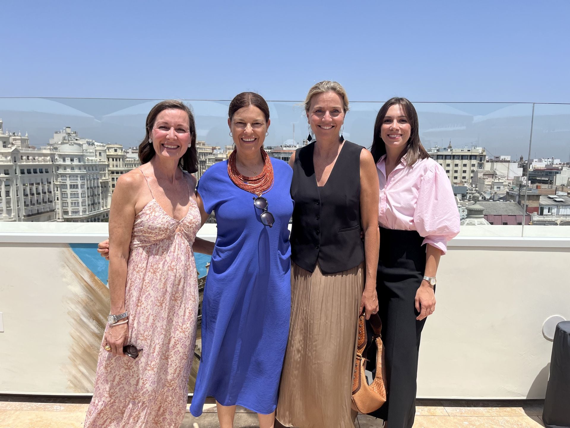 María Ángeles Ros, Silvia Marín, Carolina Gil y Noelia Martos.
