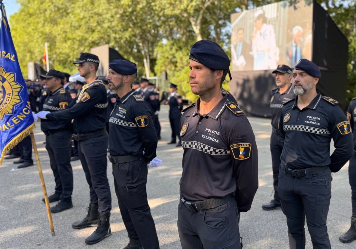 Premio otorgado a la Policía Local de Valencia en Madrid.