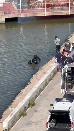 Encuentran el cadáver de un pescador en aguas de El Perelló