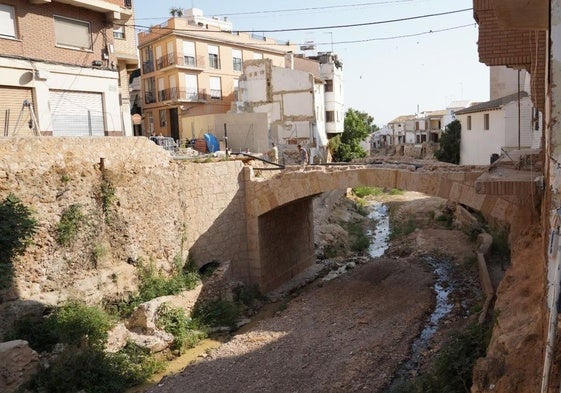 El Puente Viejo, este miércoles tras el desmontaje de la pasarela que lo cubría.